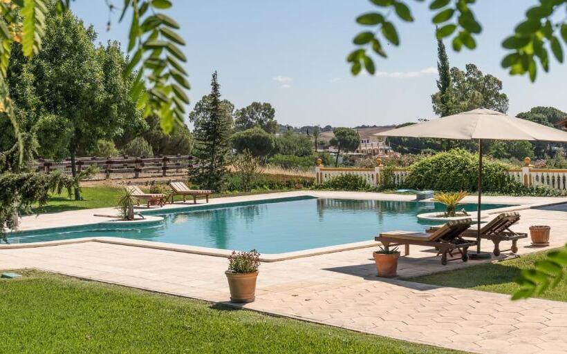 تختخواب و صبحانه Hacienda Las Tres Niñas