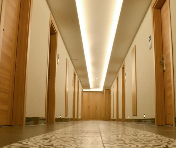 Valens Hotel Downtown