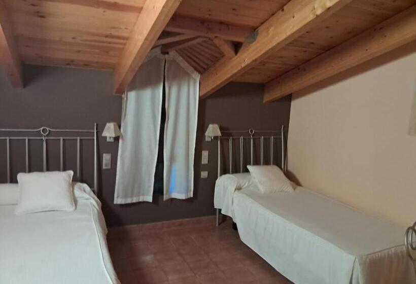 هتل Villa De Estercuel