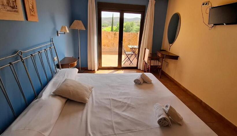هتل Villa De Estercuel