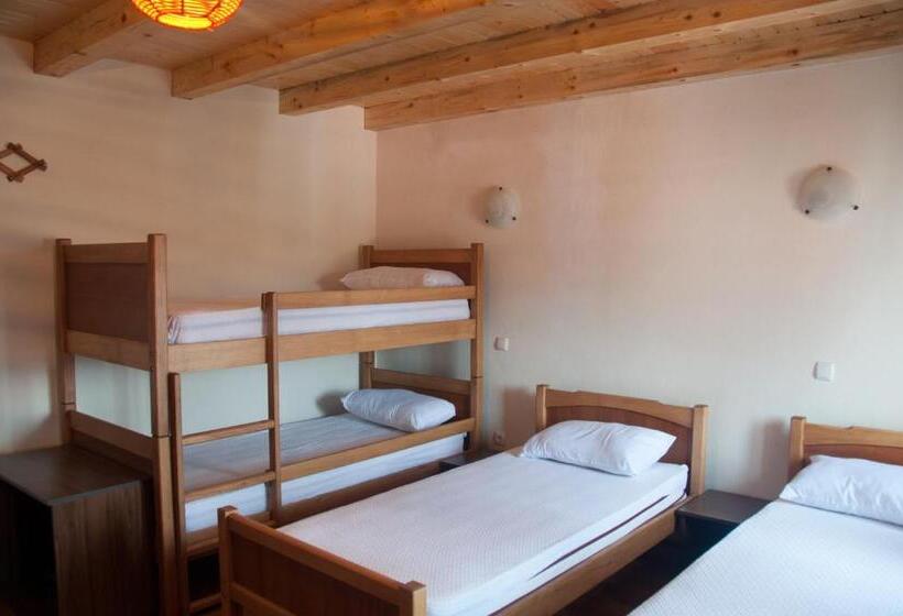 پانسیون Aste Guesthouse