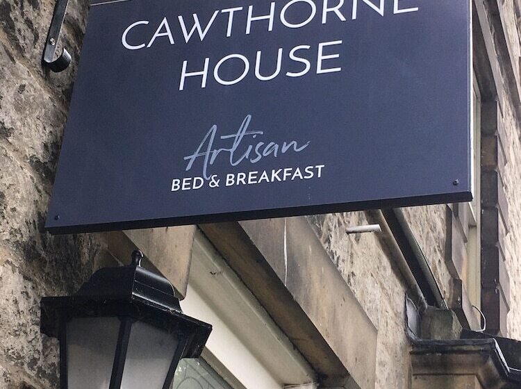 پانسیون Cawthorne House