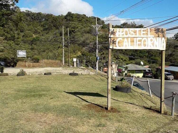 Pensão Hostel California