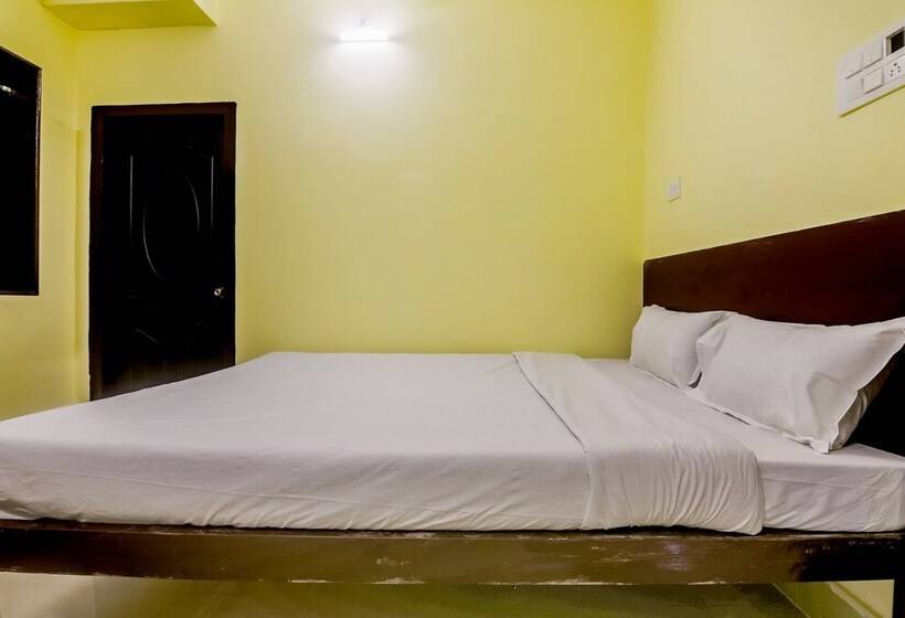 Spot On 26185 Hotel Spectra Inn