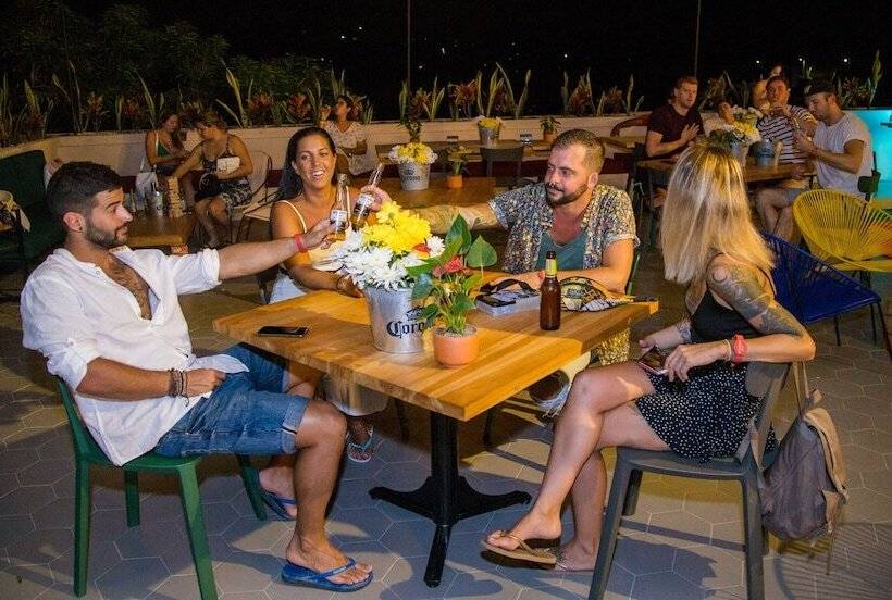 Viajero Santa Marta Hostel