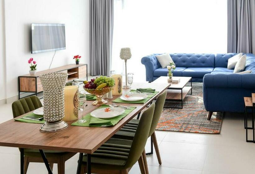 Noor Amwaj Hotel & Apartment