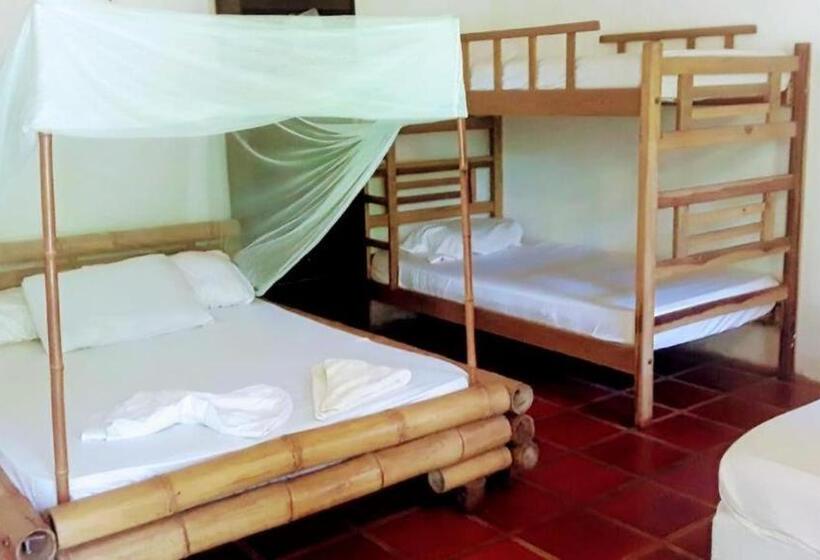 هتل Cabañas San Sebastian