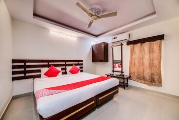 Oyo 33504 Hotel Anamda Inn