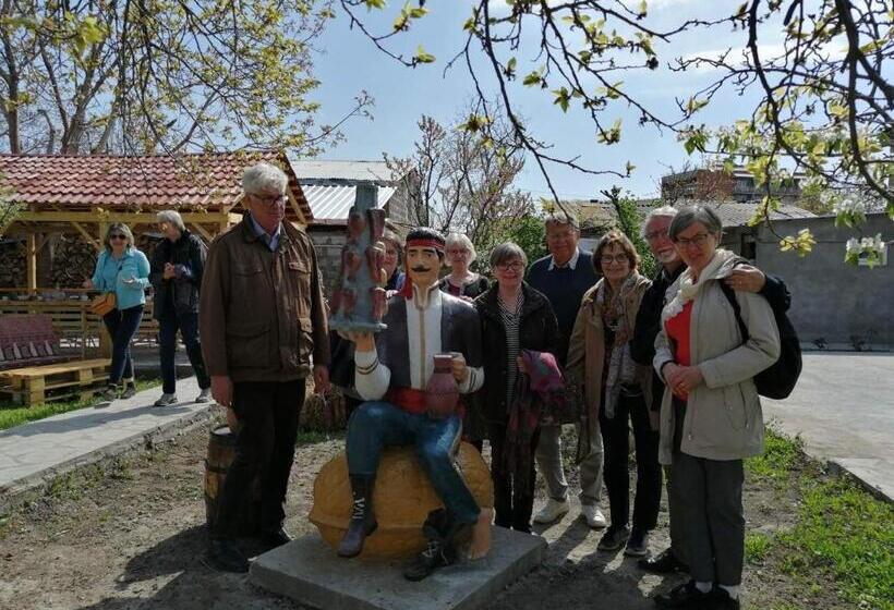 پانسیون Ashtarak Garden Guesthouse