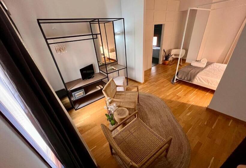 فندق Palacio Barón De Andilla