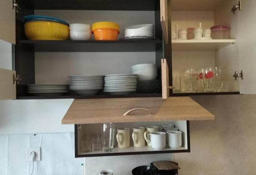 پانسیون Tulipán Apartmanház