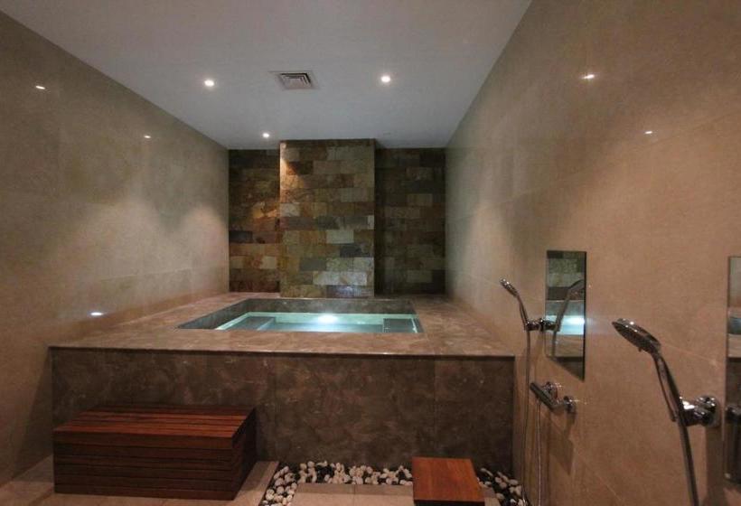 85 Soho Premium Residences