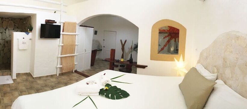 هتل Cabrera Chalet Boutique