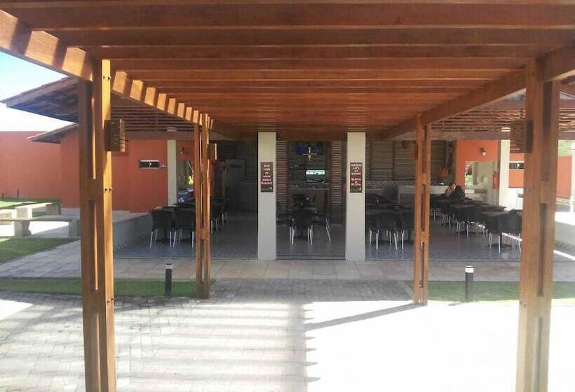 هتل Encosta Do Horto