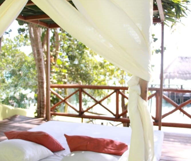 هتل Boutique Las Nubes Bacalar