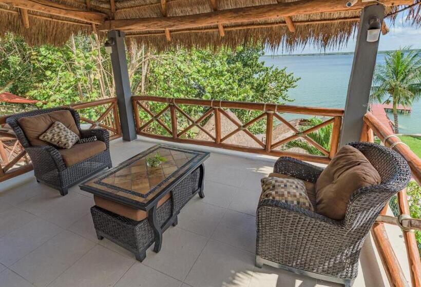 هتل Boutique Las Nubes Bacalar