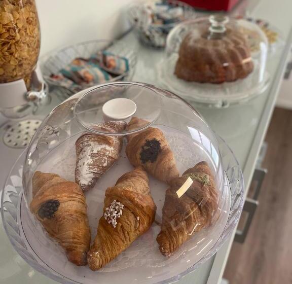 تختخواب و صبحانه The Sisters