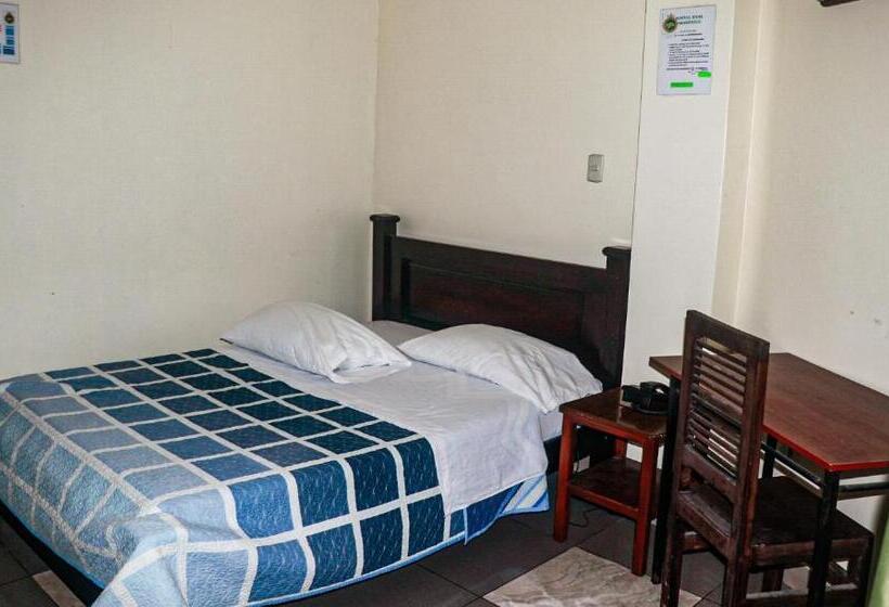 تختخواب و صبحانه Real Amazónico