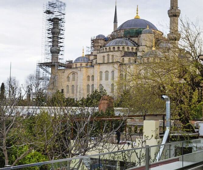 Fotos del hotel Obelisk  & Suites:  17