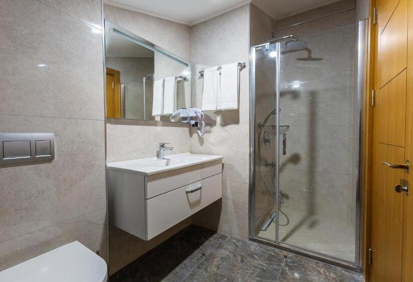 Fotos del hotel Obelisk  & Suites:  30