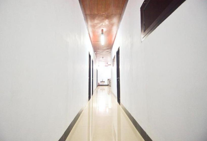 펜션 Oyo 791 Tanah Tinggi Guest House