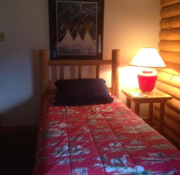 فندق صغير Inn On The Beartooth B&b