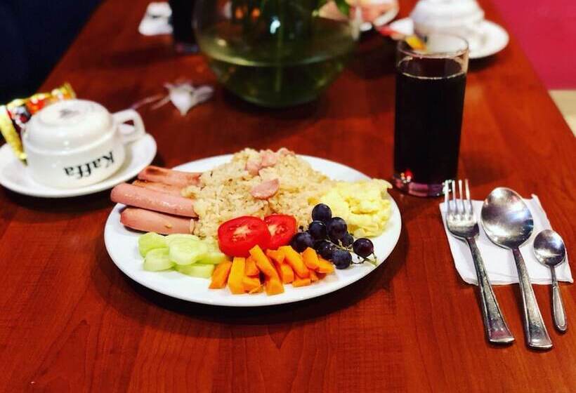 All Seasons Hostel By Hostelandtours