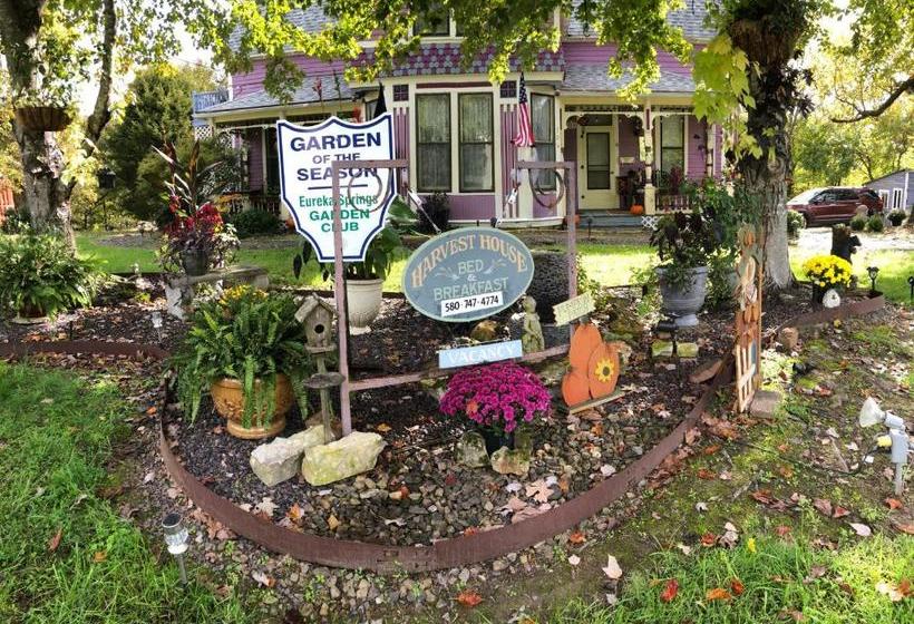 Bed and Breakfast Harvest House 1882