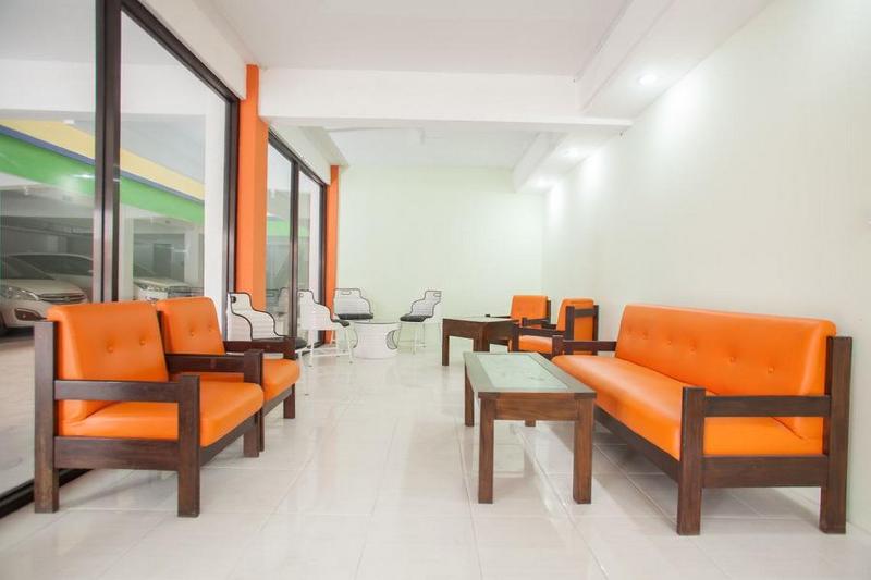 Пансион Reddoorz Near Petra University 2