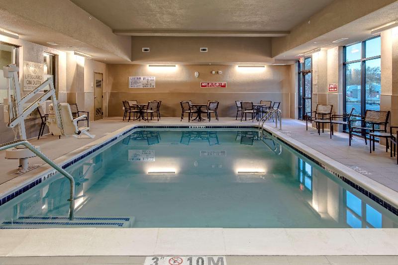 هتل Hampton Inn & Suites San Jose Airport