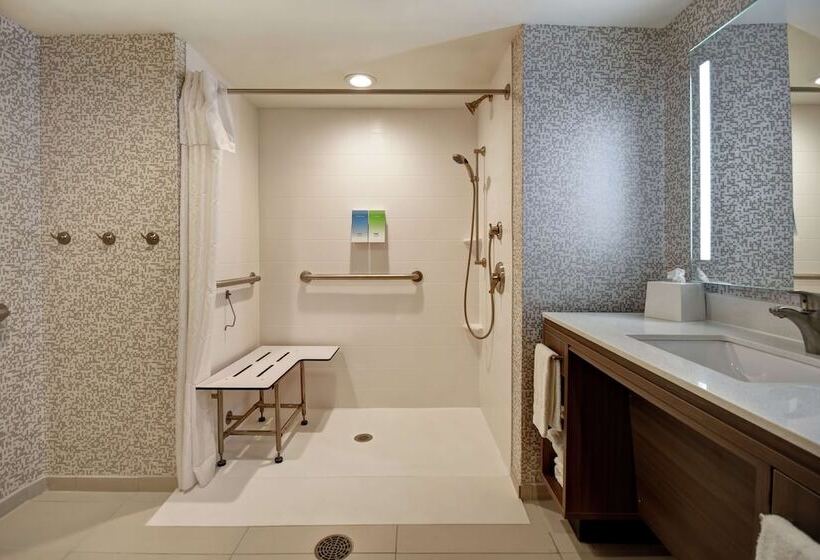 هتل Home2 Suites By Hilton Amherst Buffalo