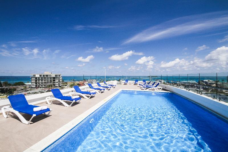 هتل Azure Lofts & Pool