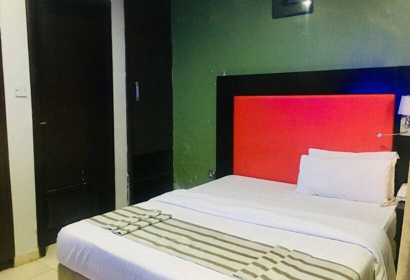 هتل Home Gate Resort Limited