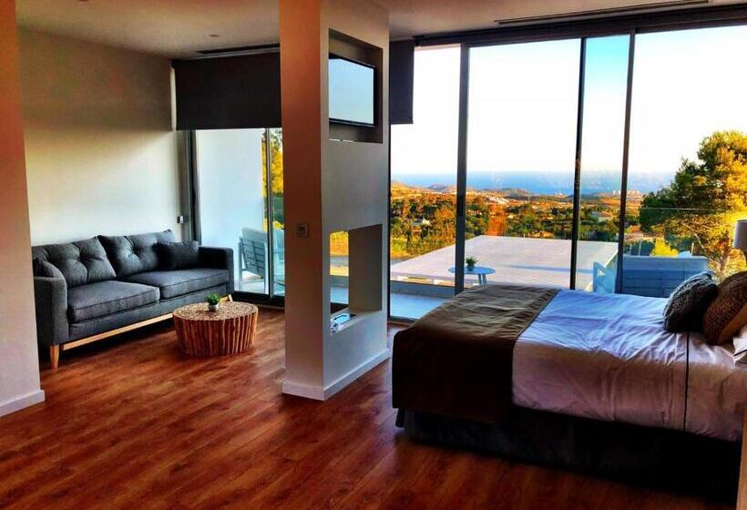 هتل Nature Suites Puig Campana