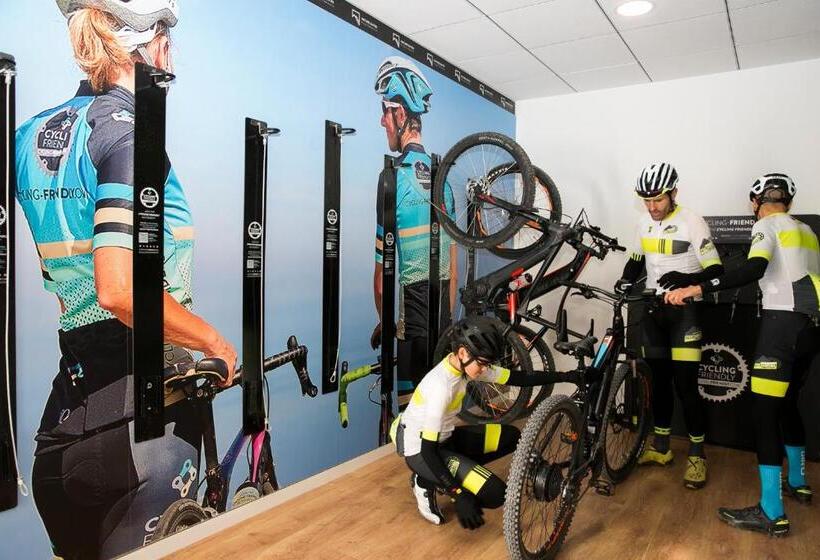 בית מלון כפרי Nature Suites Puig Campana