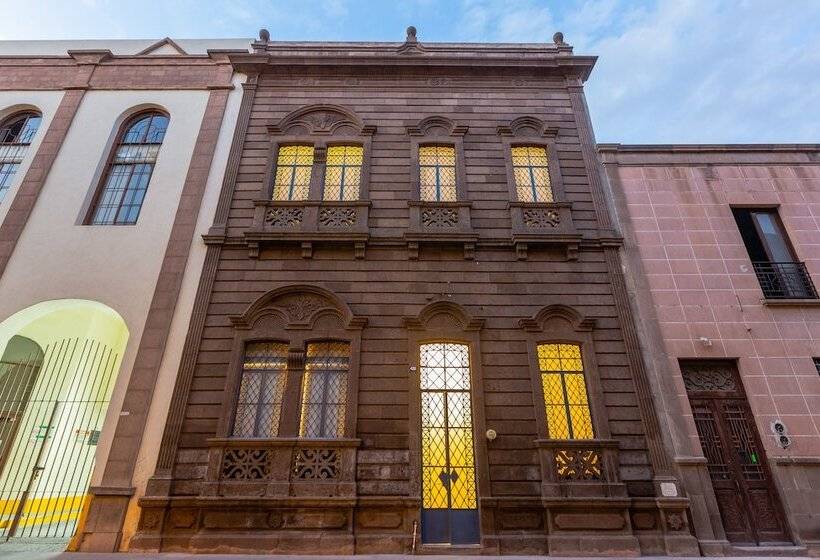 هتل Palacio La Embajada