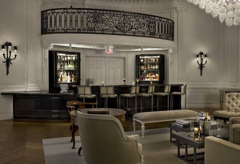 هتل Placemakr Dupont Circle
