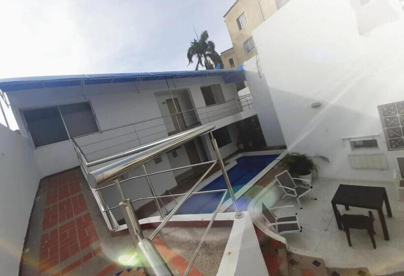 پانسیون Villa Mary Hostal