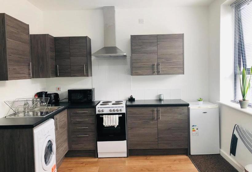 Showcase Apartments  Highcross House Apart