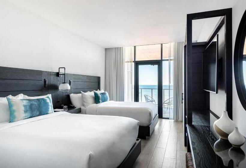 Wave Resort