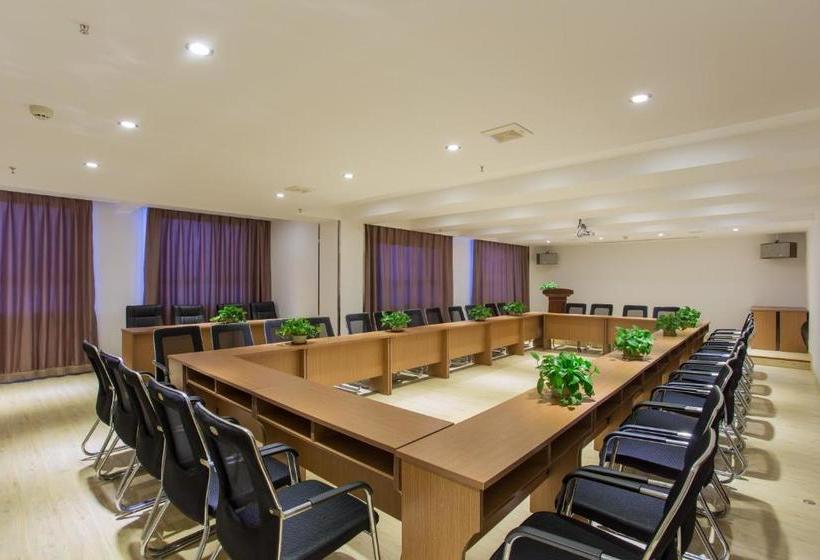 ホテル Jinjiang Inn Wulanchabu Jining Railway Station Xingfu Road