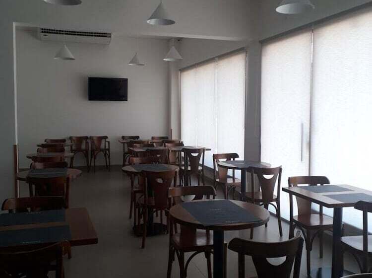 فندق Primma