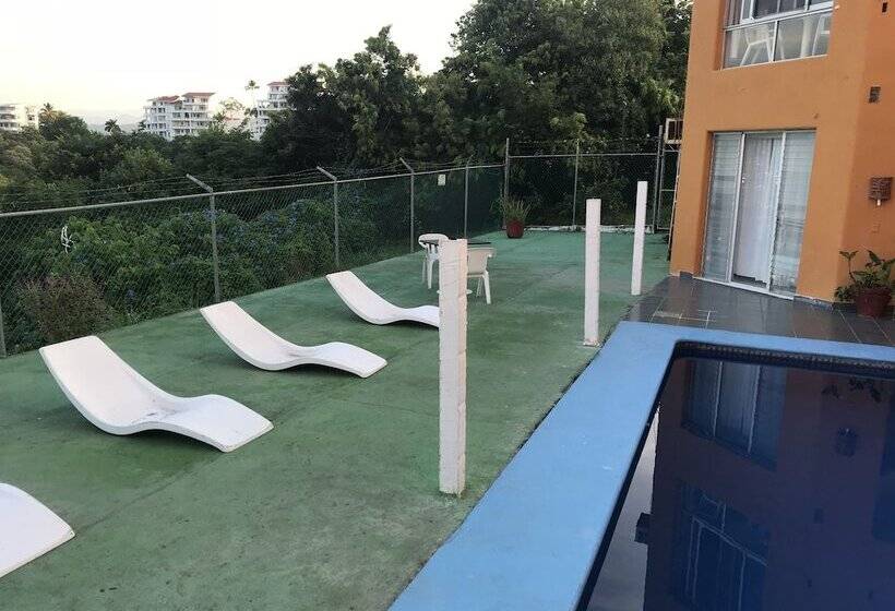 פנסיון Casa Mexicana La Reyna