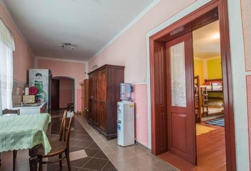 پانسیون Eco Rural Tourism Association Skorenovac