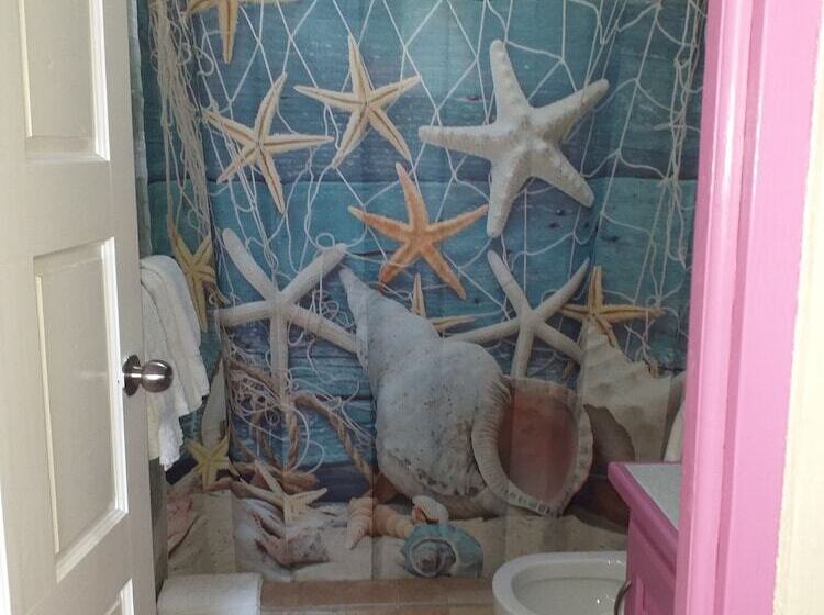 هاستل Rosa Guesthouse