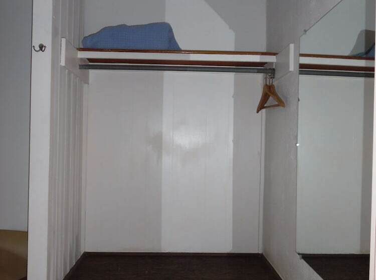 Общежитие Wachapreague Inn