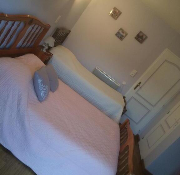 تختخواب و صبحانه Chambre D Hotes Champagne Laval Louis