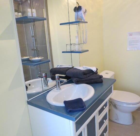 تختخواب و صبحانه Chambre D Hotes Champagne Laval Louis