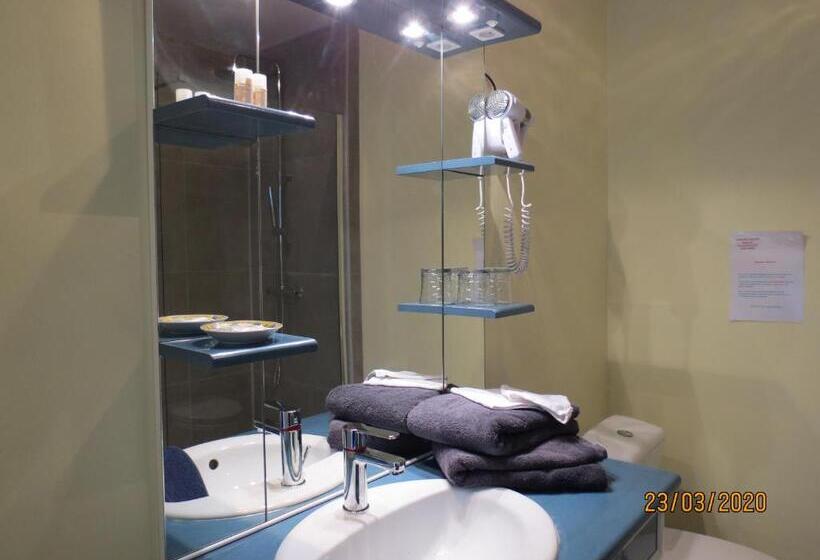 تختخواب و صبحانه Chambre D Hotes Champagne Laval Louis