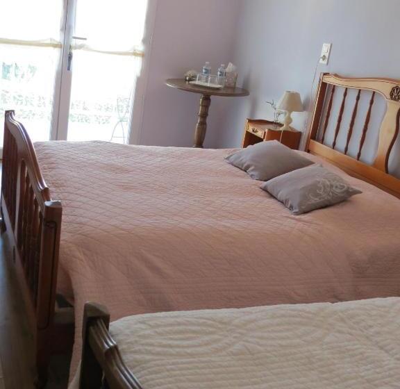 تختخواب و صبحانه Chambre D Hotes Champagne Laval Louis